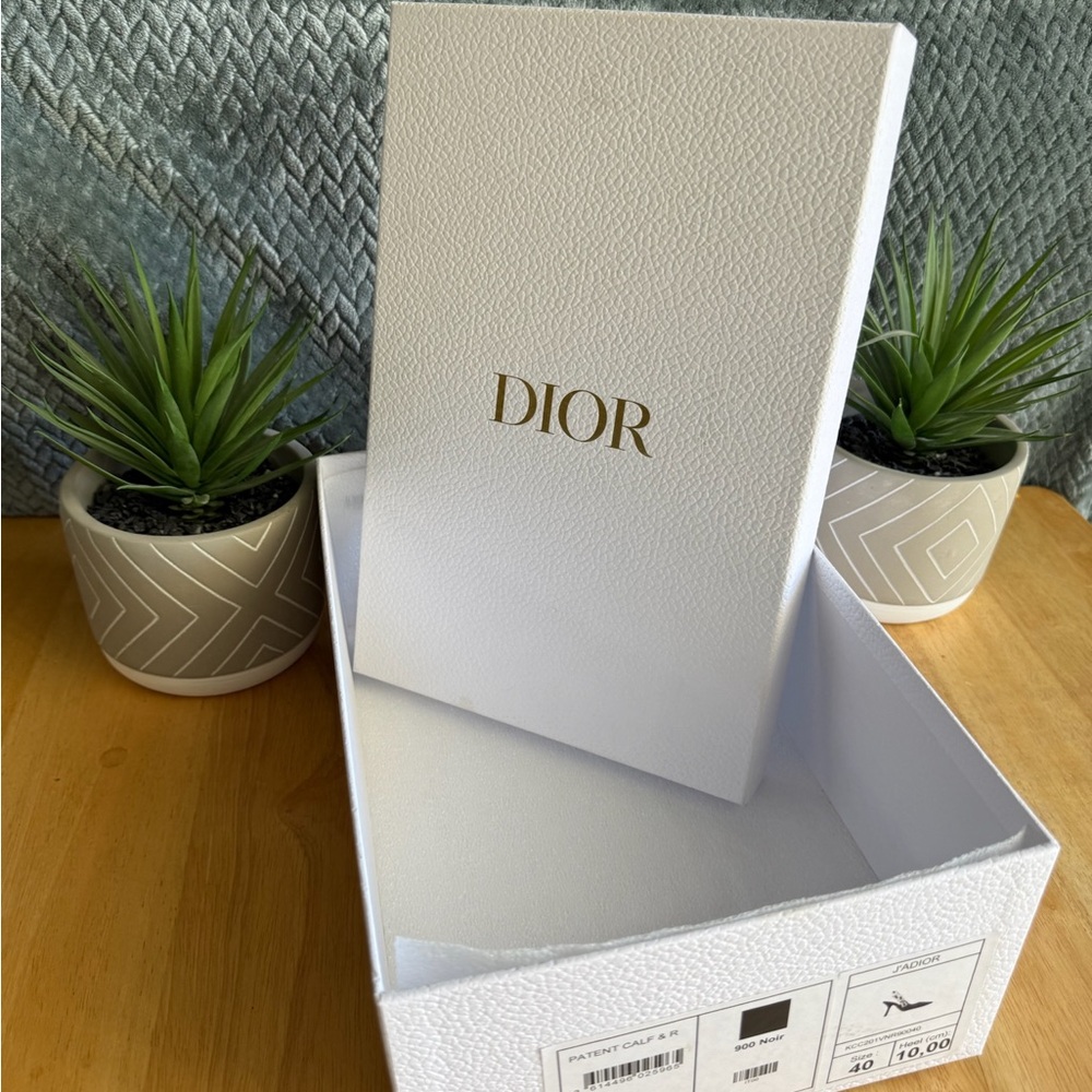 Dior White and Gold Textured shoe Box